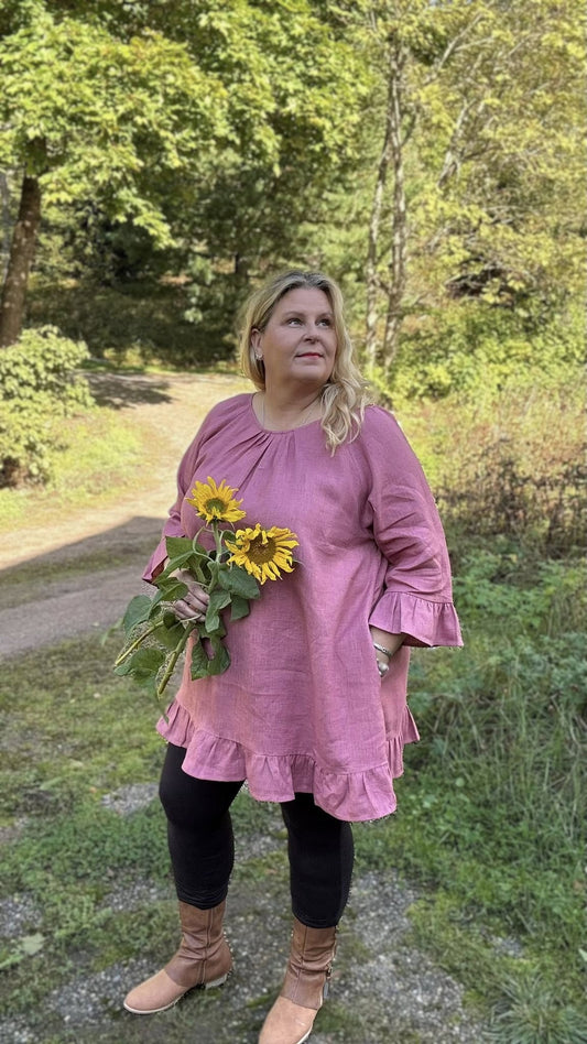 Pellavatunika Rosa: Vapauden Tuntu Kevyessä Pellavassa 🤍