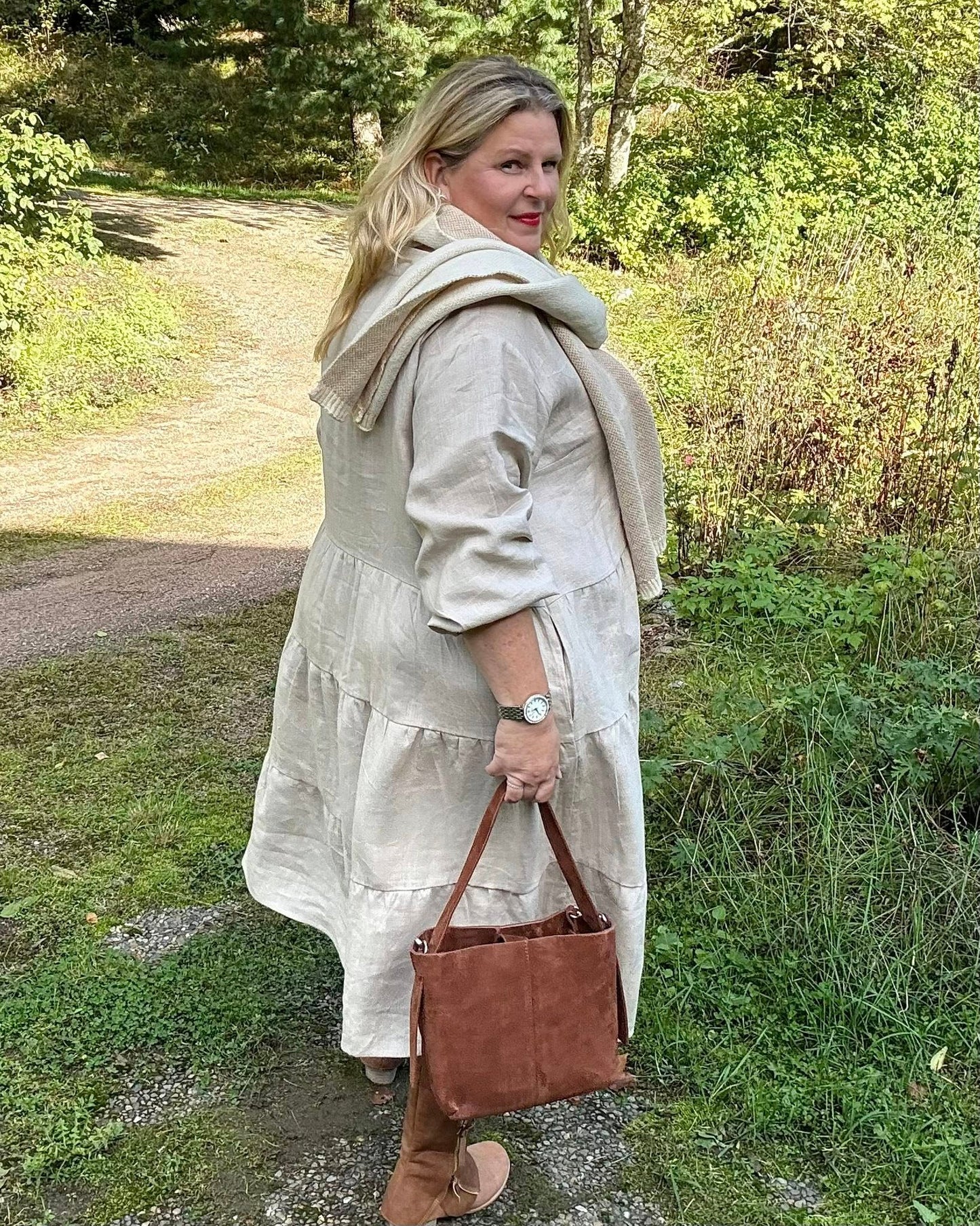 Pellavamekko Beige Sofie: Mukavuus, joka kantaa 🌿