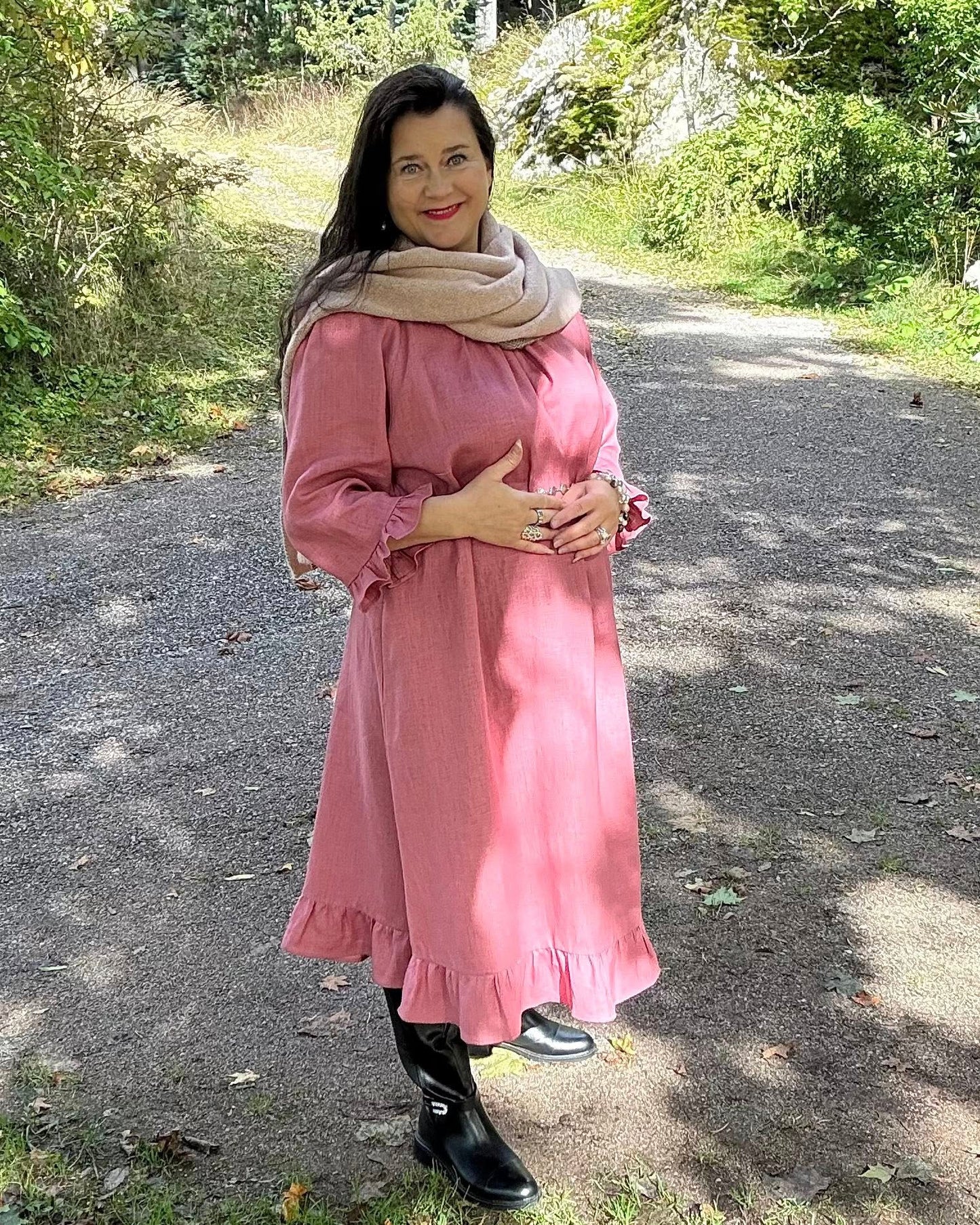 Pellavamekko Rosa Marie: Ajatonta Kauneutta 🌿