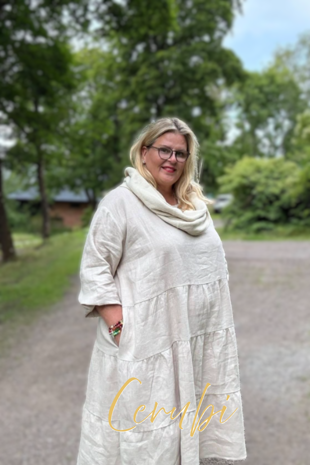 Sofie Pellavamekko Beige
