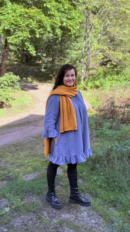 Marie Pellavatunika Siniharmaa