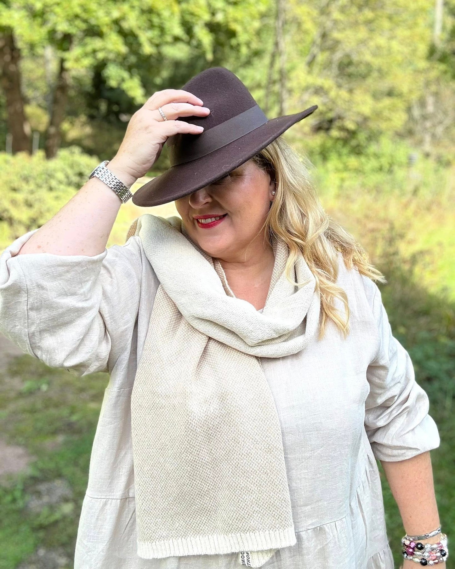 Pellavamekko Beige Sofie: Mukavuus, joka kantaa 🌿