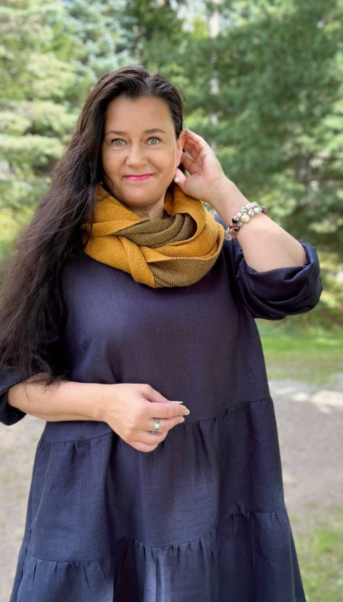 Sofie Pellavamekko Tummansininen